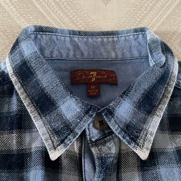 74AMK Boys Blue & White Plaid Button Down Shirt Size Medium - Picture 2 of 7